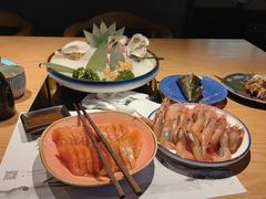 -枝魯枝魯自助料理