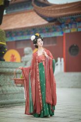 -汉仪华裳汉服馆(打浦桥店)