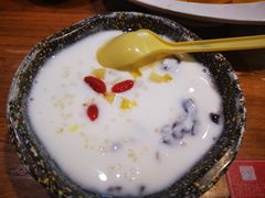 -茶花妹子云南餐厅(传媒大学店)