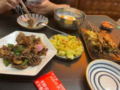 -许哥东北烧烤·铁丳烤串·宫后夹肉(繁花中心店)