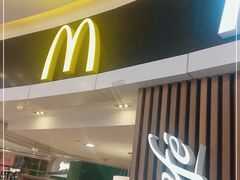 门面-麦当劳(城西银泰店)