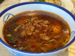 -禧凰·老上海白斩鸡辣肉面店