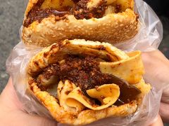 -老鼓楼麻辣烫夹馍