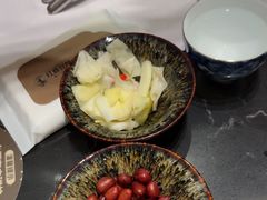 -红鼎豆捞·非遗鲍皇汤火锅(宝丰路店)