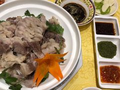 草原手把肉-德乐海蒙餐