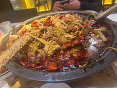 -鸣记脆皮烤鱼·海鲜烤鱼(三八广场店)