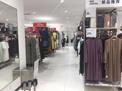-优衣库(青岛伟东乐客城店)
