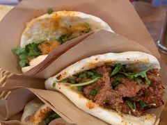 粉蒸牛肉咔饼-豆相识•九九豆腐脑(牛咡桥店)