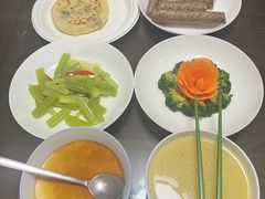 -鲸励母婴月嫂(望京店)