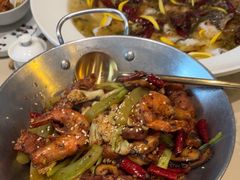 -渔语鱼酸菜鱼新川菜(来福士店)