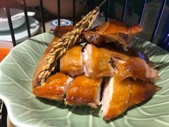 手撕脆皮鸡-佬麻雀·新湘菜(东方宝泰店)