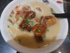 -凯峰鱼汤米线(金利達店)