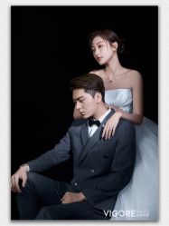 -雪中彩影婚纱摄影·微光艺术中心