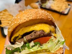 -The Habit Burger Grill 哈比特汉堡(复兴soho店)
