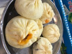 奥尔良鸡腿包-老陶包子铺(南大西南村店)