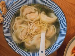 芝士蛋黄双拼馄饨-红小满休闲餐厅(十全街店)