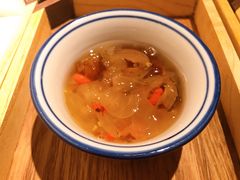 桂花红枣桃胶-拾光·小碗甜品