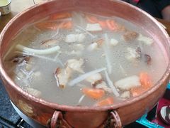 猪蹄火锅-三锅莊·牦牛肉火锅·香格里拉特色藏餐宴请餐厅(昆明创始店)