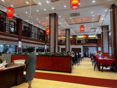 -侬佳蒸菜馆(听潮店)