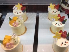 -花花卷卷·鲜食蛋糕(静安久光百货店)