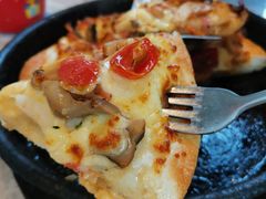 新奥尔良风情烤肉比萨-必胜客(长瀛商业广场店)