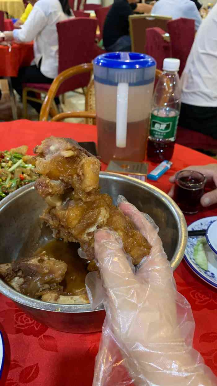 伟记牛蹄(道滘店)-"96蹄伟记等你[坏笑] 跟着01导航找.