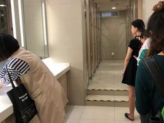 -VT101维多利广场