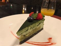 抹茶蛋糕-WOLFGANG PUCK KITCHEN & BAR(迪士尼小镇店)