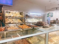 面包甜点陈列柜-常兴顺小吃(草房店)