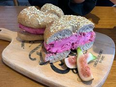 -Catch Bagel(芳草地店)