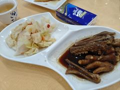 -鹏城人家海鲜酒家·23年老字号(较场尾店)
