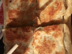 加酥牛肉饼-桐花凤正宗香河肉饼店(绣水街店)