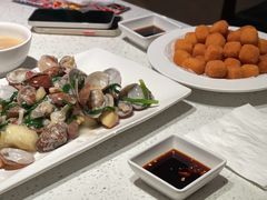 -肥仔文澳门猪骨煲(南京西路店)