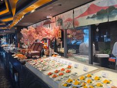 -雍容荟帝王蟹活龙虾展台自助(IFS黑金店)
