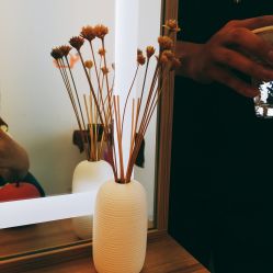 -E.L.K造型momopark店