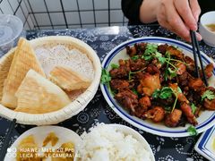 -八两八金·莱芜特色炒鸡(市南漳浦路店)
