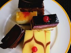 -昆山裕元花园酒店·温莎西餐厅