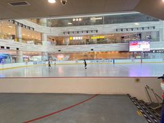 -冠军冰场CHAMPION RINK(凯德广场店)