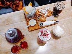 -猫的天空之城概念书店(北戴河蔚蓝海岸店)