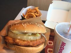 -麦当劳(怀集店)