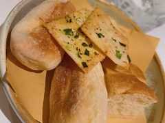 -普朗姆生蚝牛排馆 The Plump Oyster(成都摩方购物中心店)