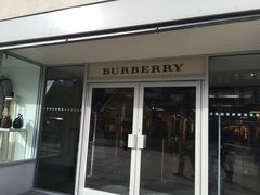 -巴宝莉工厂店/折扣店(工厂店)