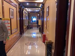 -皇宫大酒店