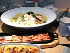 -蜜桃餐厅·伴山(绿宝广场店)