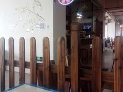 -云南大学滇池学院