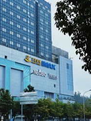 -奈尔宝家庭中心·亲子餐厅(北京东坝万达店)