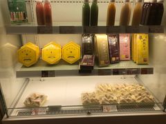 -好利来(东四店)