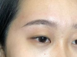 -一个差评成就的纹眉店
