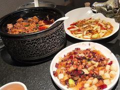 -万重锦·人文川菜馆(骡马市店)