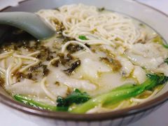 -明呈黄鱼面馆(斜土路店)